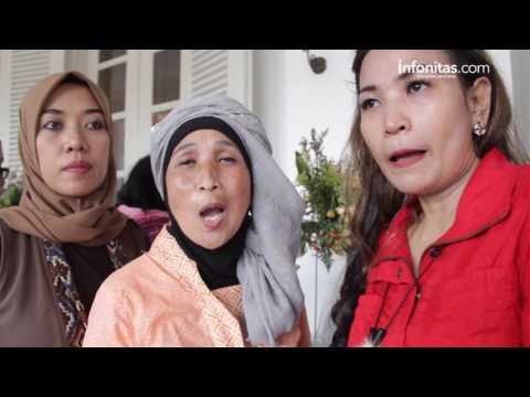 Karangan Bunga Untuk Ahok - Djarot Karangan Bunga Untuk Ahok - Djarot