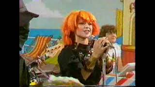 TOYAH on TISWAS - I&#39;m A Misery 1981