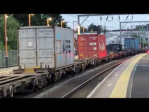Freightliner's 90014 & 90044 at Aston on 10th July 2024.