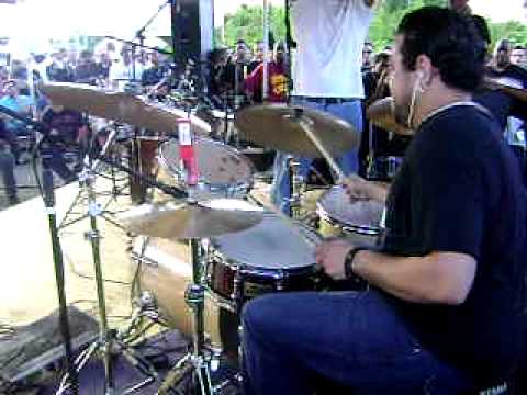 Rai Torres Drummers jam festival 2011