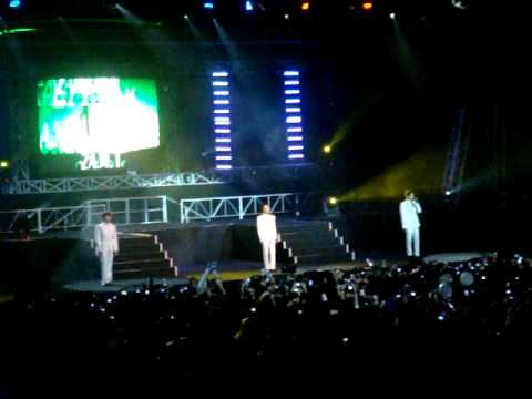 [KUexclusive Fancam] 110618 #FantastiKpopJKT 2AM-미친 듯이 (Like Crazy)