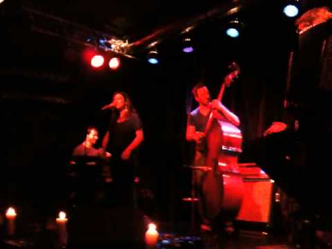 Shanai and Friends, Last Chrismas