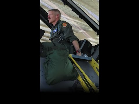 How to become an Air Force pilot?