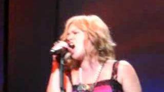 Kelly Clarkson- DAR Consitution Hall- Don&#39;t Waste Your Time