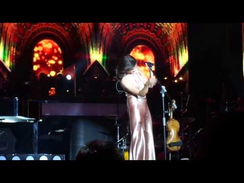 Sharon Corr - Toss the Feathers & So Young (Irreplaceable Concert)