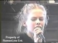 Avril Lavigne Young (performances 2001) 