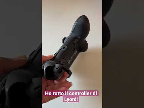 Anna ha Rotto il Controller Preferito di Lyon!! #shorts