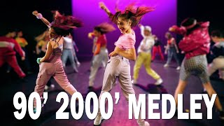 Download lagu 90 s 2000 s BEST MEDLEY 140 DANCERS Street Dance s... mp3