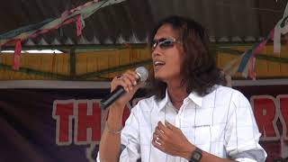 Download lagu SELAMAT TINGGAL - THOMAS ARYA (live di desa pasir emas kuansing) mp3 Download lagu SELAMAT TINGGAL - THOMAS ARYA (live di desa pasir emas kuansing) mp3