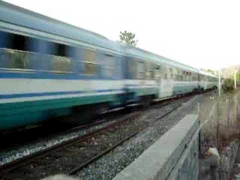 Treno EXP 823 "Freccia del Sud" a Roccalumera