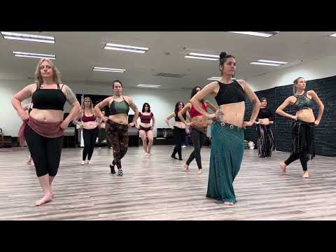 Torie at Zoe Jakes Slow and Slinky workshop