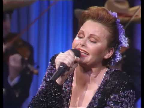 Rocio Dúrcal - Costumbres HD (Sanlúcar de Barrameda)