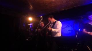 Milkcow Blues Boogie - Seth Kessel sings Elvis Presley