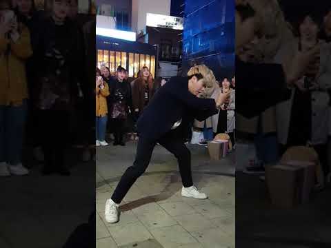 [MAXXAM] 190405 이찬욱 - Monster (EXO cover)