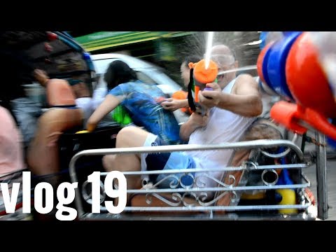 Songkran 2017: massive water festival! | Chiang Mai Vlog 19