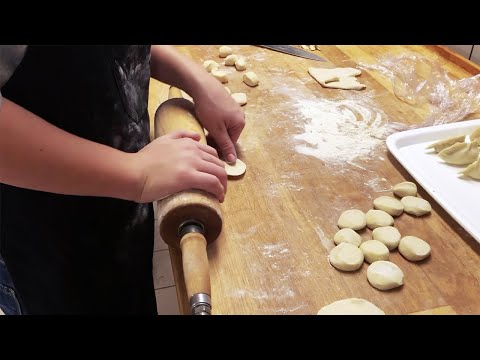 download lagu mp3 mp4 Dumpling Dej, download lagu Dumpling Dej gratis, unduh video klip Dumpling Dej