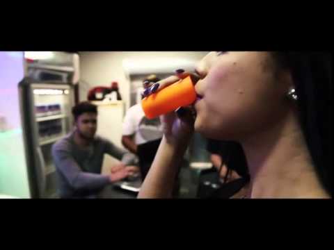 REI DA CACIMBINHA E MC PIKACHU ELA QUER PAU CLIPE OFICIAL 2015