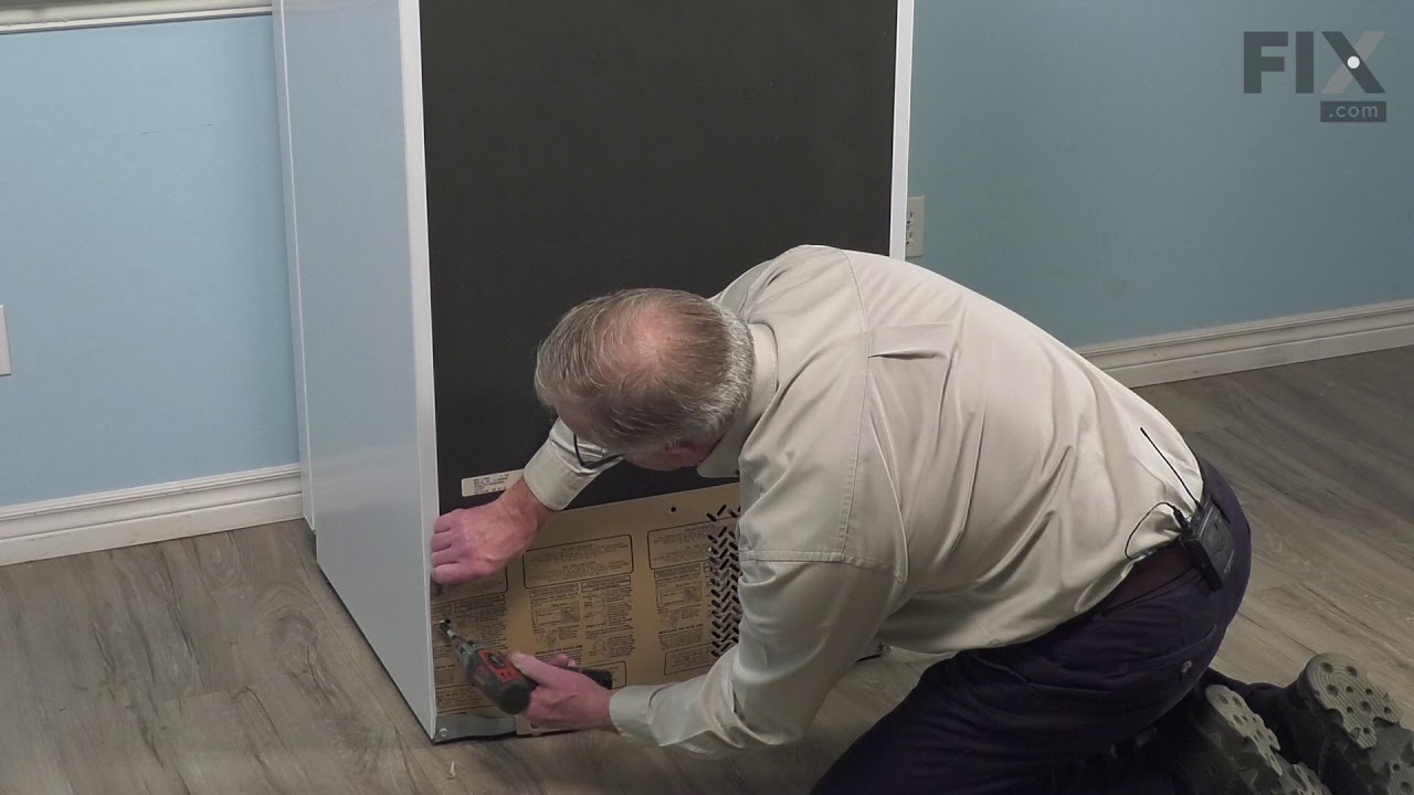 Replacing the Access Cover