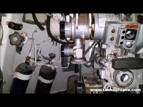 A look around inside a Russian 2S3 Akatsiya 152.4mm SPG