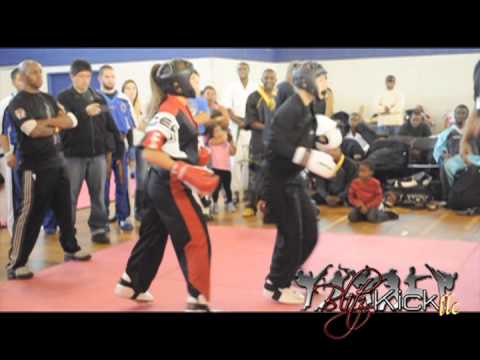 Gina Thornton vs Isabelle Rousseau