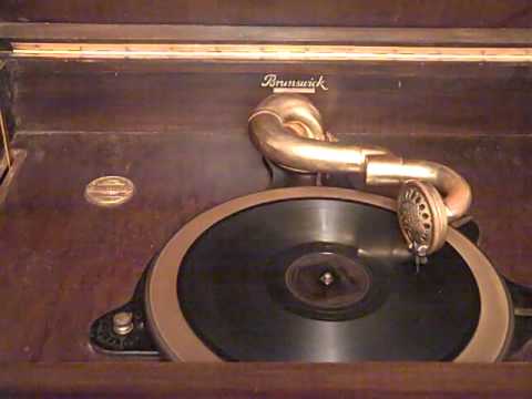 SIX JUMPING JACKS HARRY RESER - IT'S UNANIMOUS NOW - ROARING 20'S BRUNSWICK