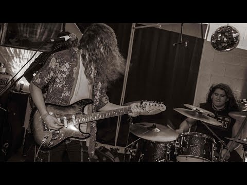 Molten Universe/Writhe (Kyuss) - Vän Bÿrger - Live at Ground Zero Studios, 9/21/25