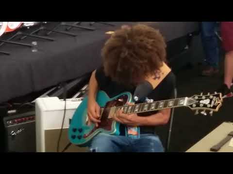 Taz & Kingfish trading licks