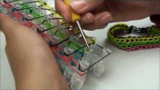 (OLD) Lesson 5: Rainbow Loom®  Triple single patt