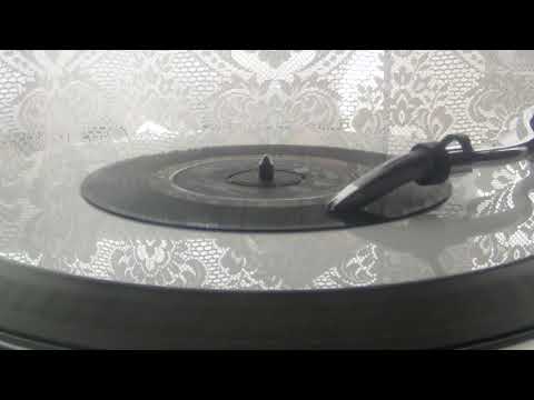 The Monkees - A Little Bit Me, A Little Bit You (RCA Victor).