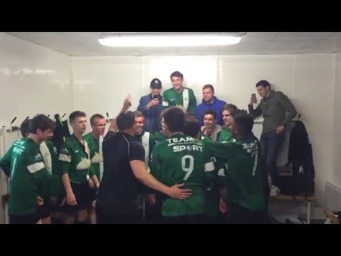 La joie des U19 de l'US Alençon après la montée en National