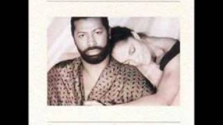 Teddy Pendergrass and Lisa Fisher - Glad To Be Alive