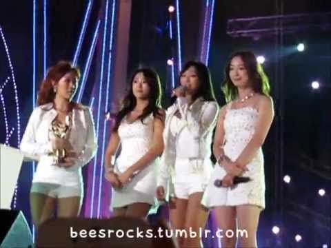 [FANCAM from 2nd row(close-up)] Golden Disk Awards 2013 Day 2-Sistar, Lee Hi, Huh Gak