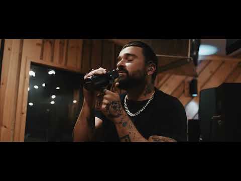 Hueston – Yesterday (Live from Power Station Studios)