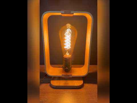 Настільний світильник «Грань»- український ясен