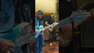 Download lagu Reheasal WHiZZKID Nyanyian kehidupan lagu festival rock Indonesia 🇮🇩🤘 ke6 bersama vocalis Redy mp3