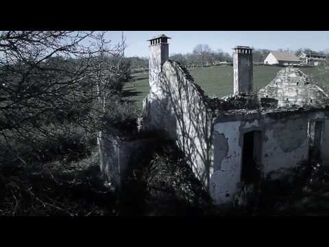 Trailer PARE, ESCUTE, OLHE PT