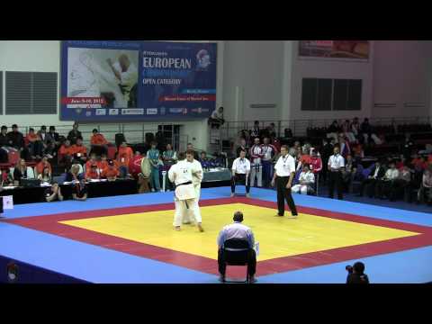 Nasirov Nazar -- Lushin NikoLay 09.06.12 Чемпионат Европы KWU www.kyokushin.su