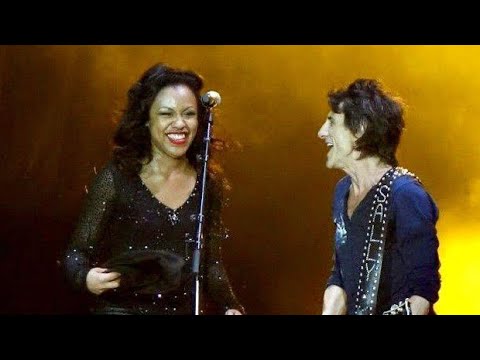 Ronnie Wood & Sasha Allen in France (July 2022)