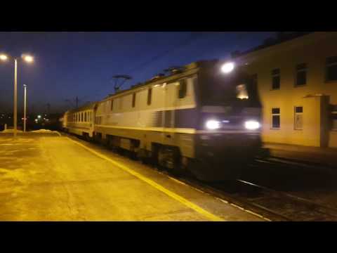 EP09-013 + IC CHEŁMOŃSKI z Przemyśla Gł. do Szczecina Gł. wjeżdża na dworzec Rzeszów Główny 20.02.17