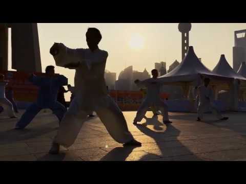 Sunrise Tai Chi in the Bund