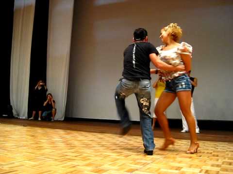Luis Vazquez & Melissa Fernandez (Part 1) @ Hamburg Salsa Festival 2009
