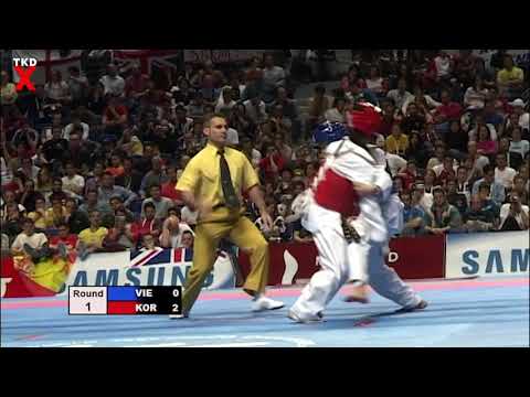 Taekwondo Worlds 2005 Male Fly Semi Final - Long Dinh Thanh (Vietnam) v Seok Hwa Ko (Korea)
