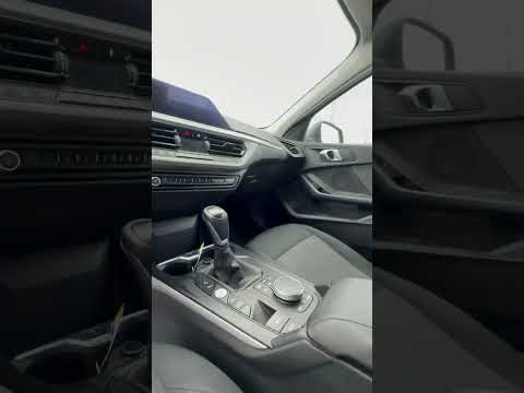 фото bmw 1 серии iii (f40) 0