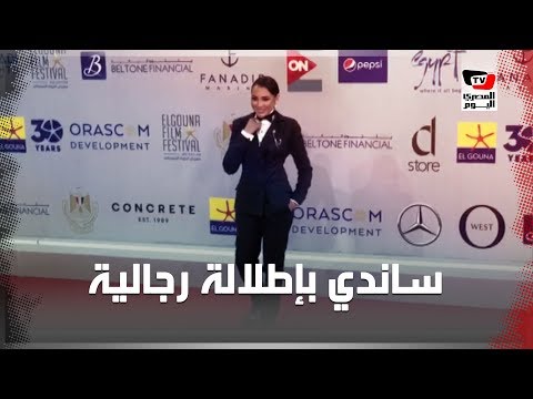 صبا مبارك وهنا شيحا على السجادة الحمراء 