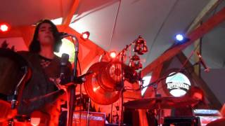 Wildbirds & Peacedrums - Gold Digger (HD) - Kopparberg Urban Forest, Hackney Wick - 17.06.15