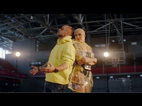 Tóth Gabi & Majka - Mi éltünk (Official Music Video)