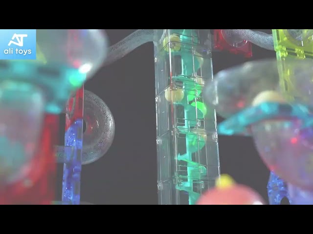Vídeo relacionado con Bloques de Construcción Magnético 144 Piezas con Luz LED & Pista de Canicas - Juguete Educativo Stem para Niños 5-12 Años, Regalo Creativo Montessori