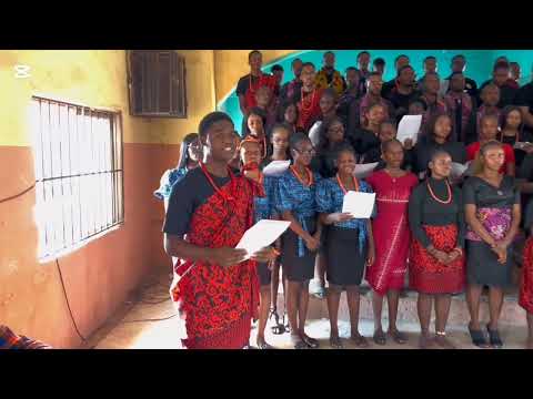 TRADITIONAL MEDLEY BY CHARLES ONWUBUYA, EZOMO JOHN AND AIKODON EMMANUEL | QUEEN OF PEACE YOUTH CHOIR