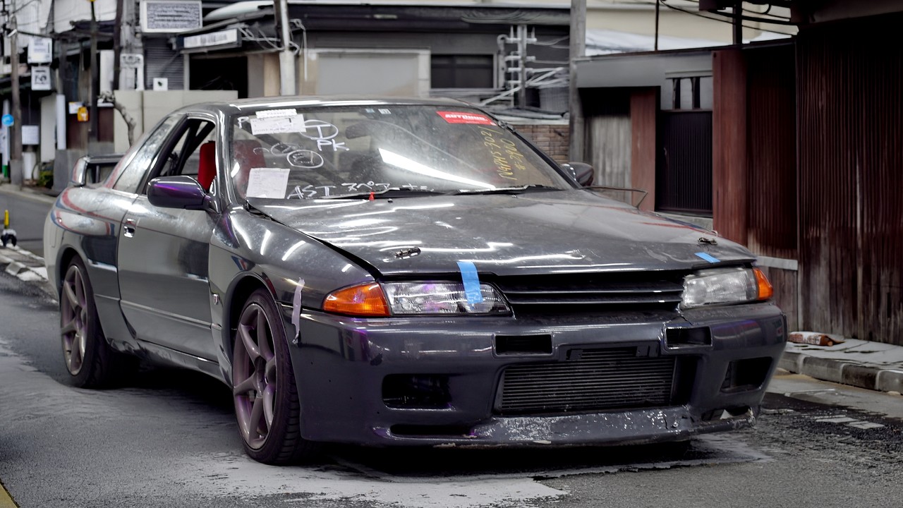 RESTORING THE WORLDS CHEAPEST GT-R [FULL BUILD]