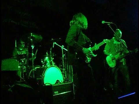 DEEP SHADE 'Sad Song' Live @The Old Courts,Wigan U.K. 25/04/15